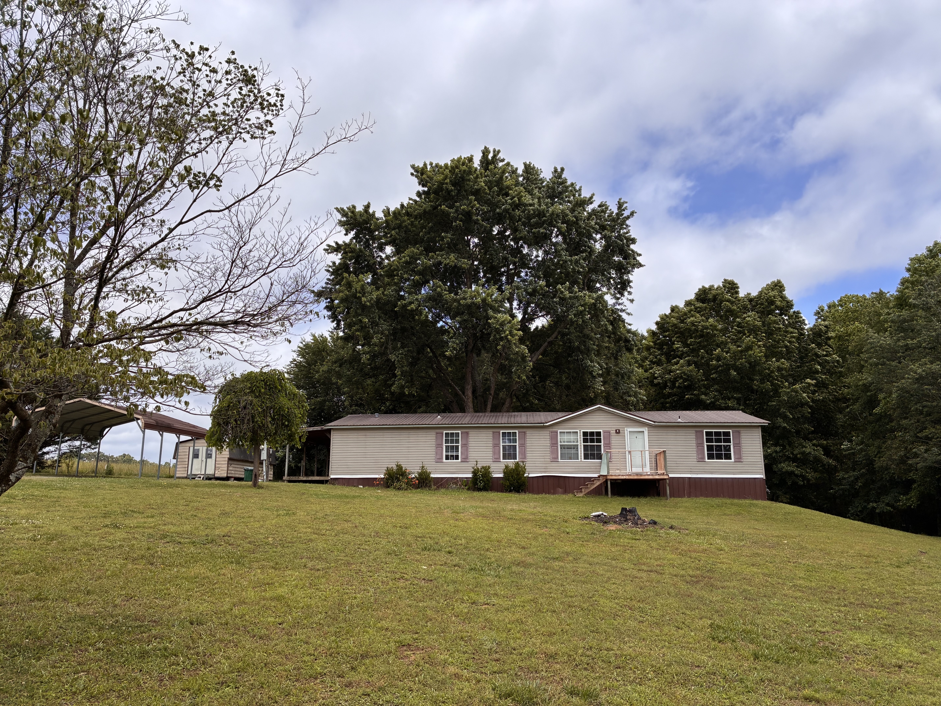 Property main image